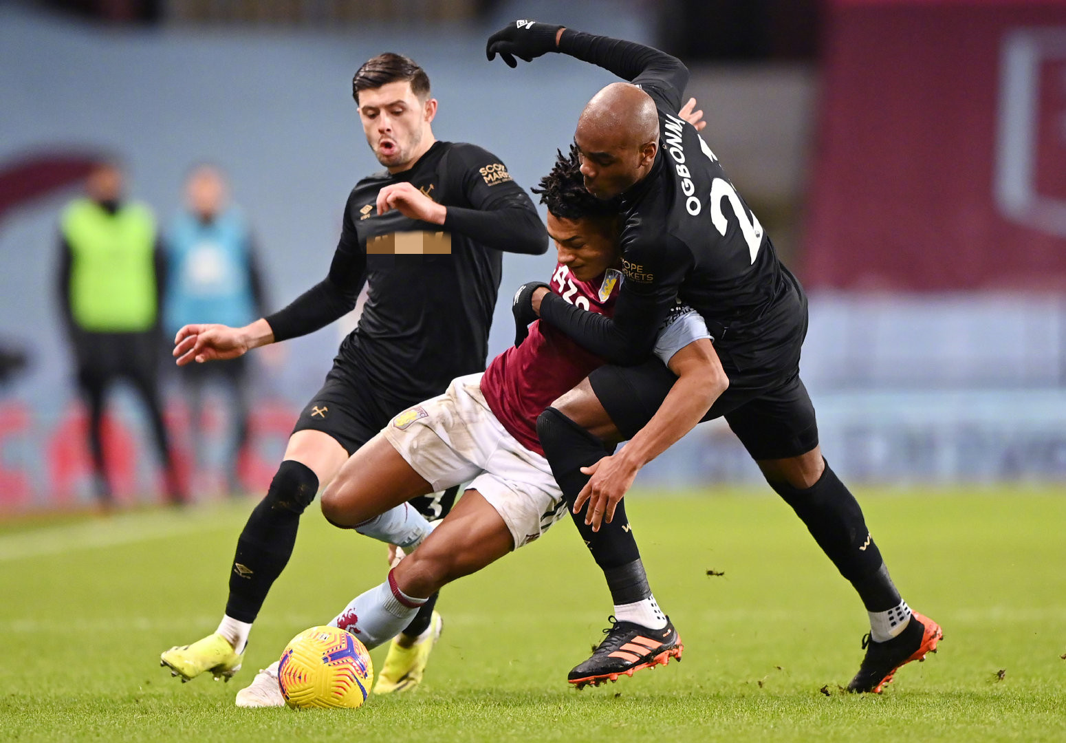 们看到了他 们看到了他