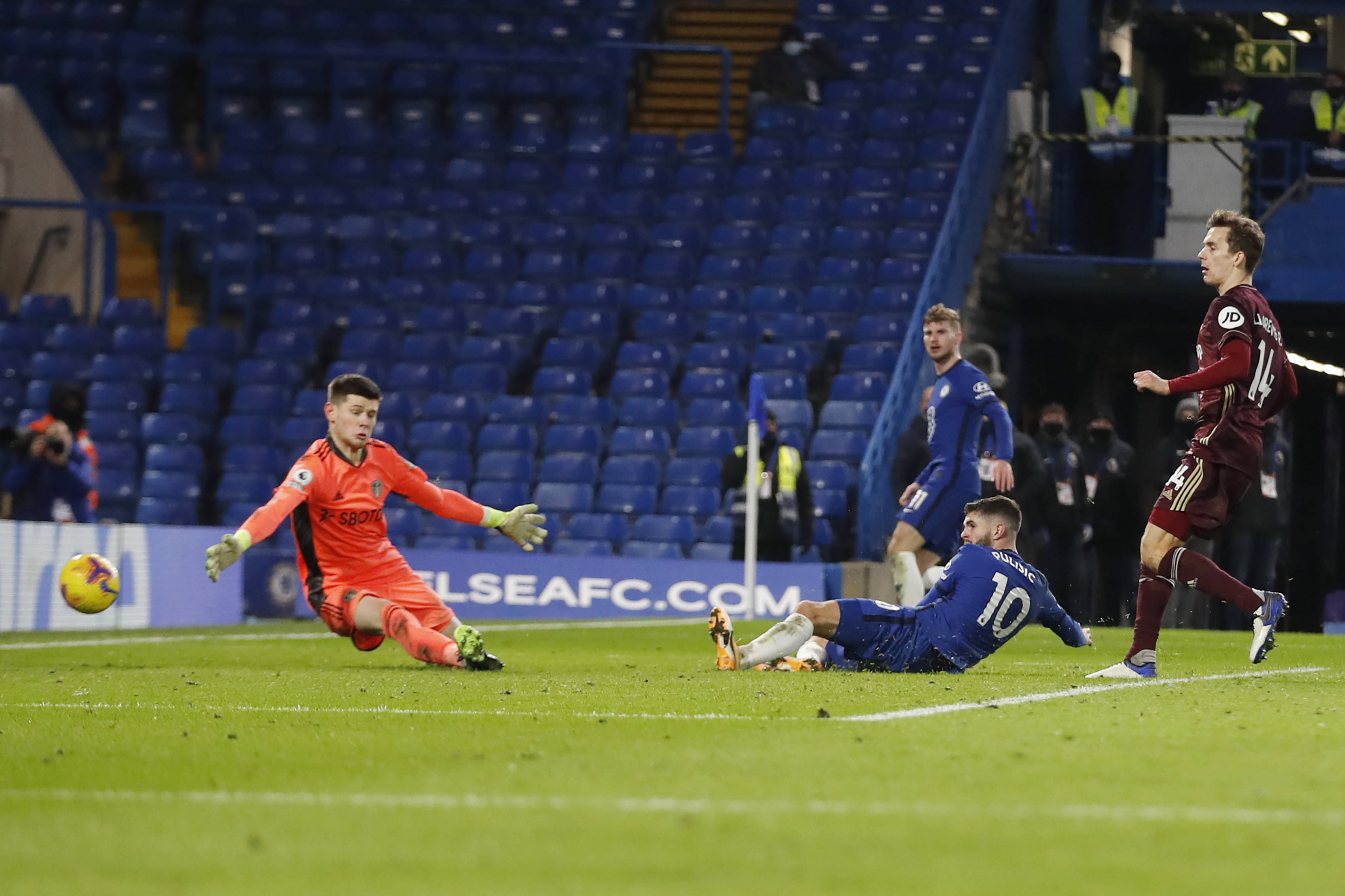 重现昔日荣 重现昔日荣